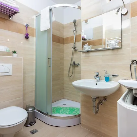 Apartament Cordis *