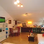 Cordis Apartment *