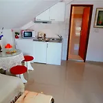 Cordis Apartment *